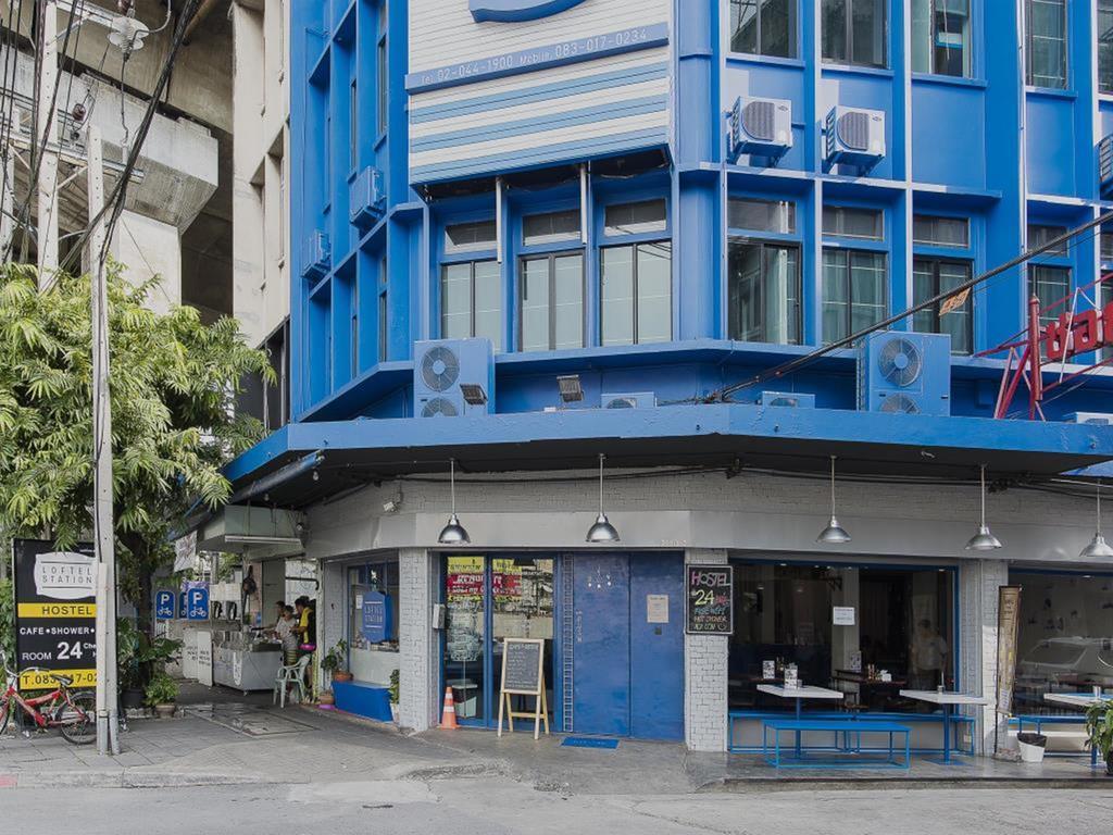 Loftel Station Hostel Bangkok Exteriör bild